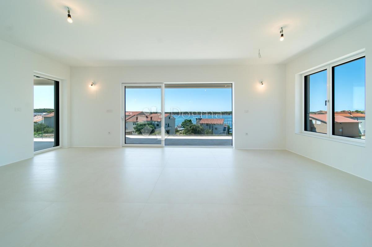 Appartamento Barbat na Rabu, Rab, 107m2