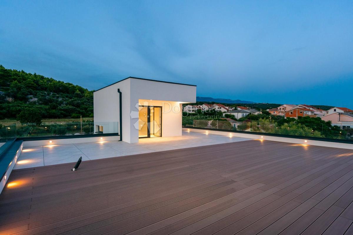 Appartamento Barbat na Rabu, Rab, 107m2