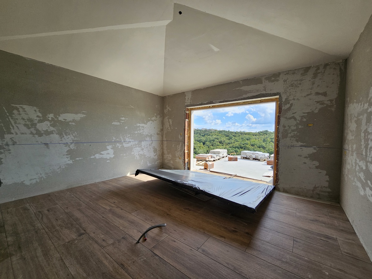 Villa istriana con vista aperta sulla campagna e sul mare