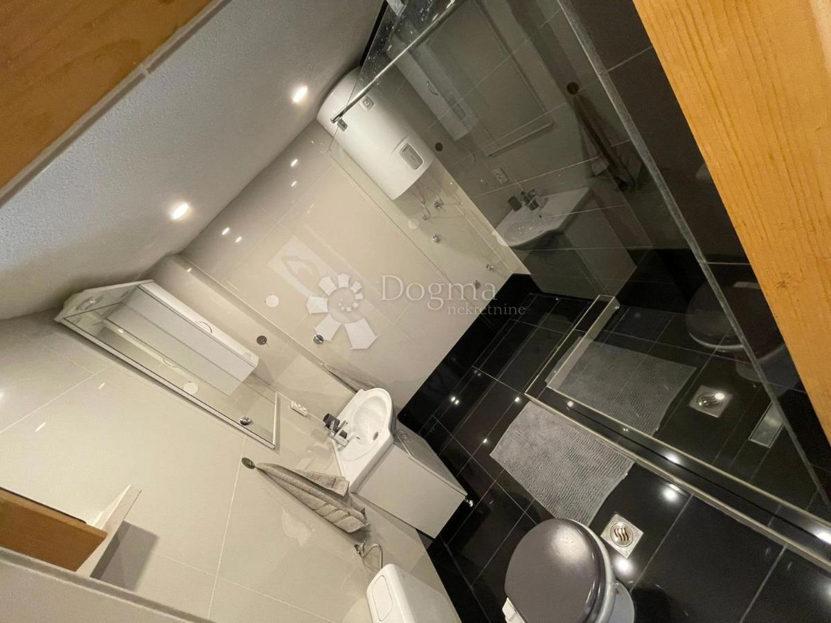 Casa Malinska, Malinska-Dubašnica, 231,29m2