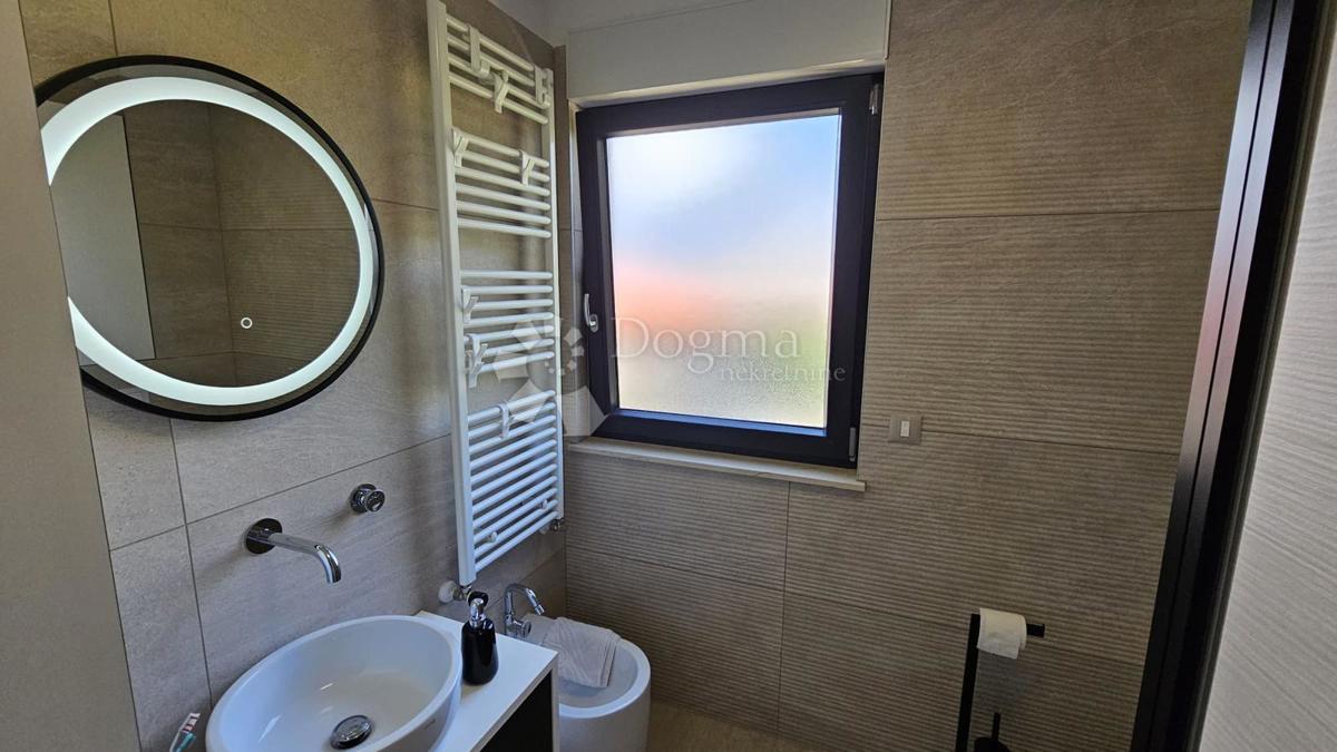 Allogio Bulevard, Rijeka, 112,40m2