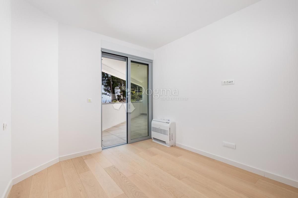 Allogio Opatija - Centar, Opatija, 93,86m2