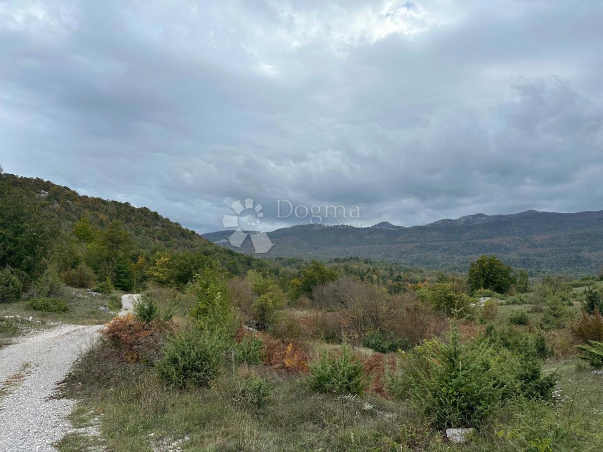 Terreno Sveti Rok, Lovinac, 5.000m2