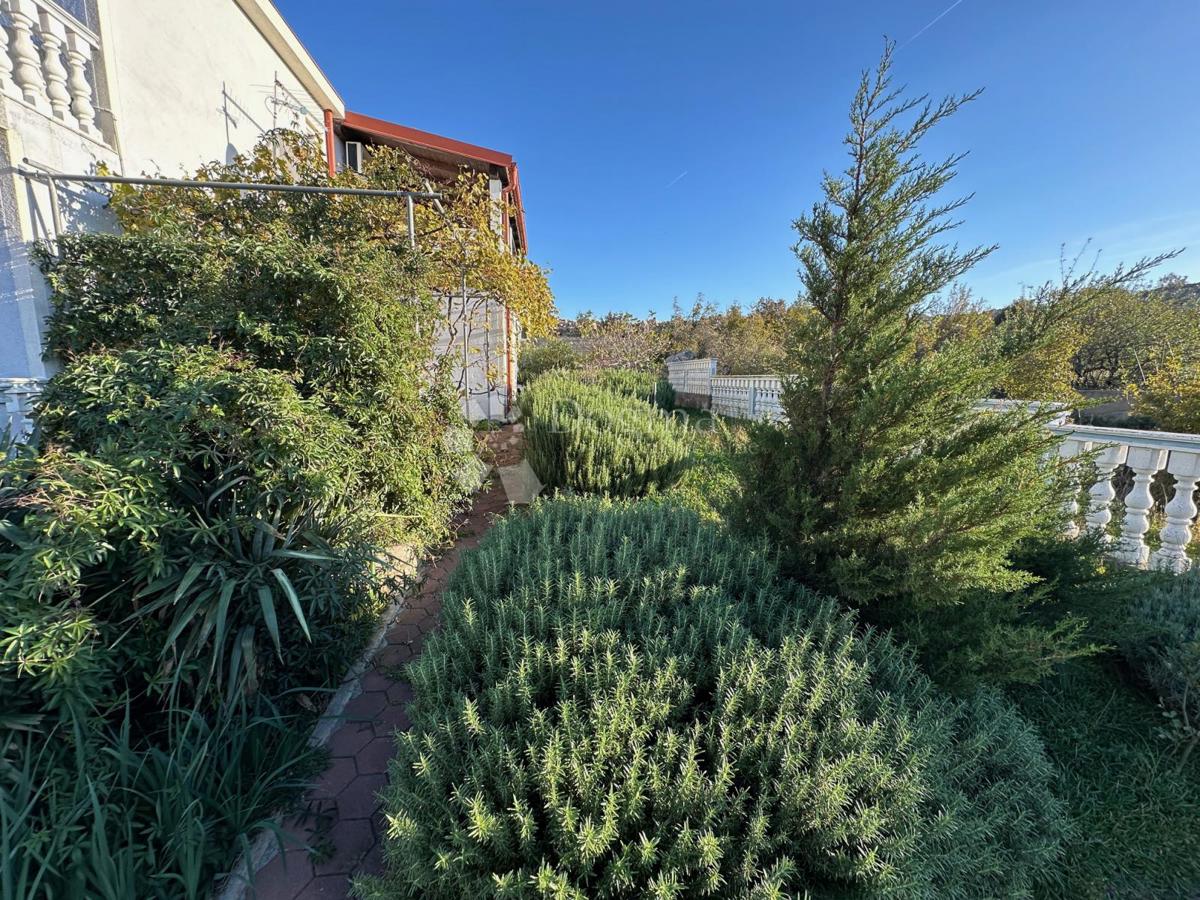 Casa Cesarica, Karlobag, 200m2