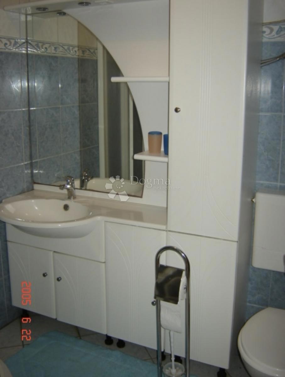 Casa Cesarica, Karlobag, 200m2