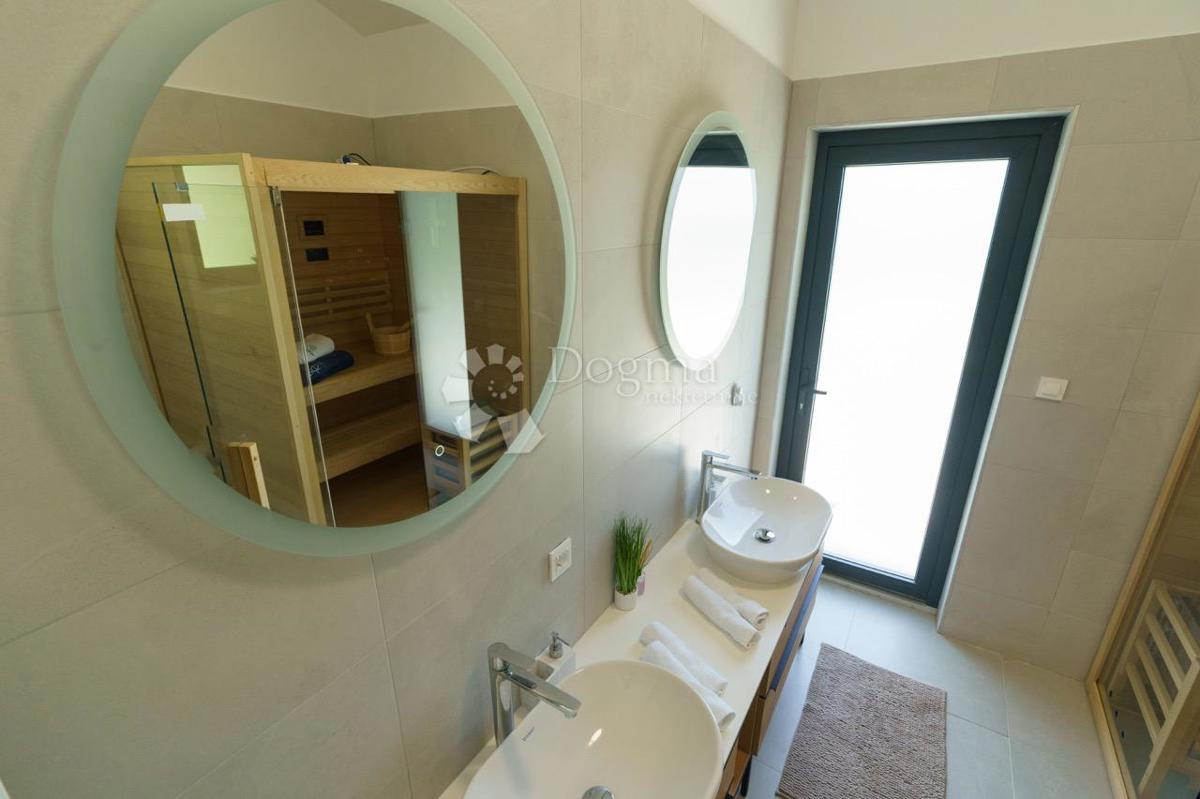 Casa Trakošćan, Bednja, 401,85m2