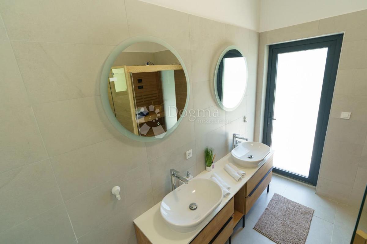 Casa Trakošćan, Bednja, 401,85m2