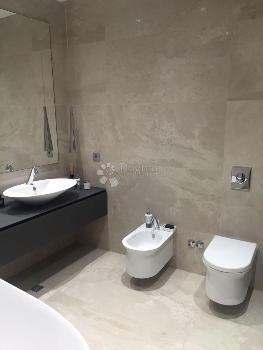 Allogio Pantovčak, Gornji Grad - Medveščak, 165m2