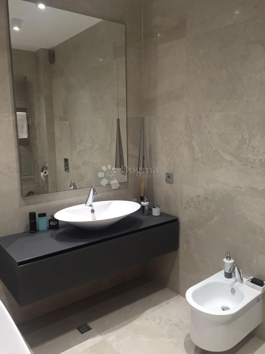 Allogio Pantovčak, Gornji Grad - Medveščak, 165m2