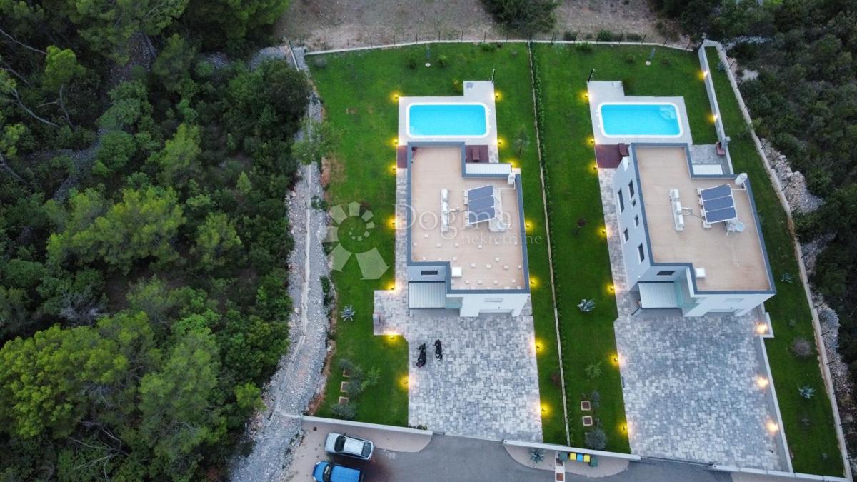 Casa Dubrava Kod Šibenika, Šibenik - Okolica, 200m2