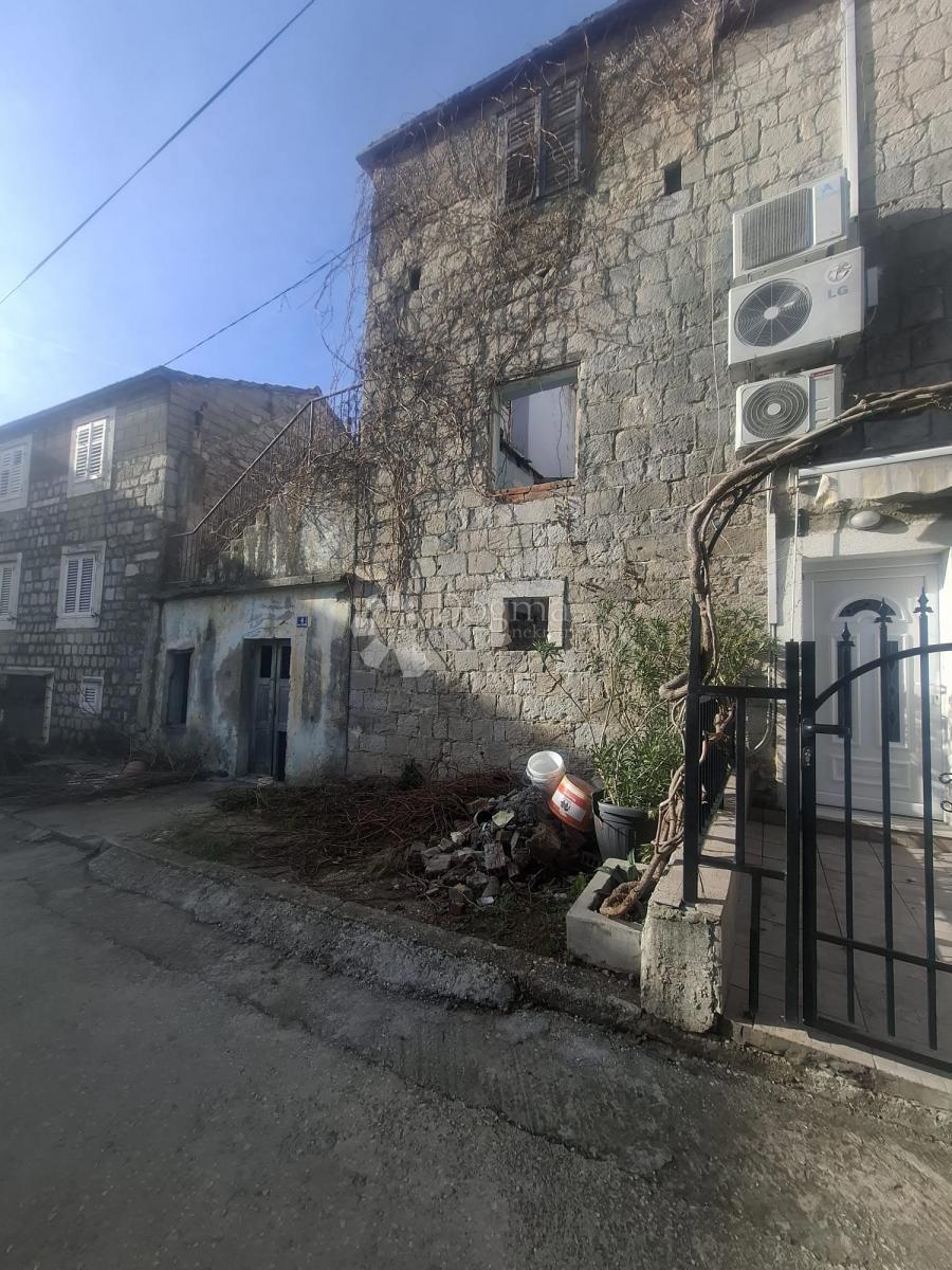 Casa Kaštel Gomilica, Kaštela, 120m2