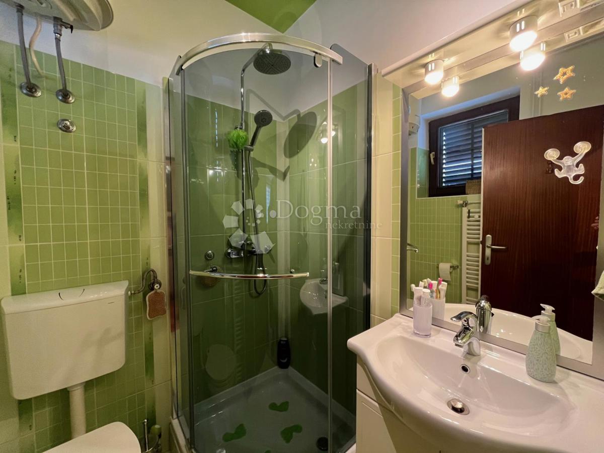 Allogio Opatija - Centar, Opatija, 101,20m2