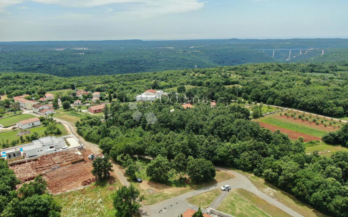 Terreno edificabile Kanfanar, 1.461m2