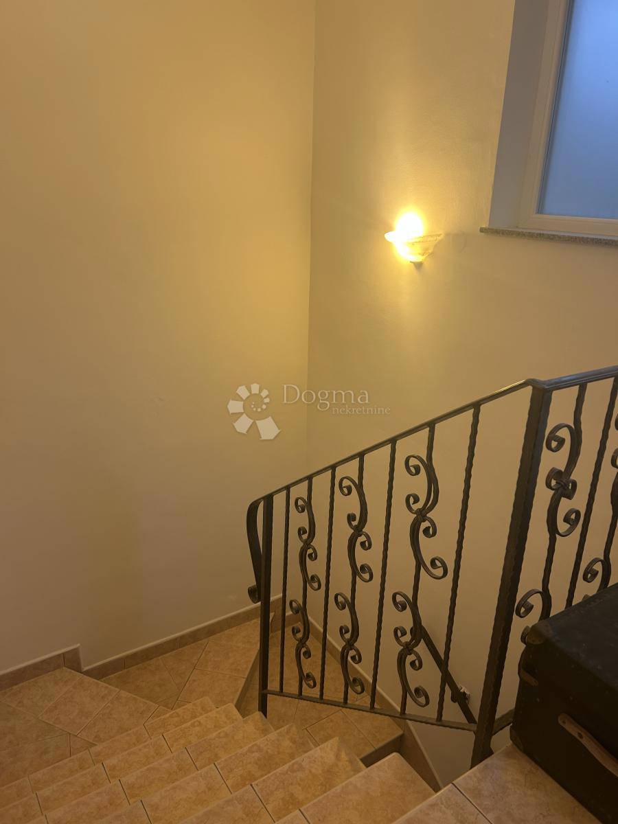 Casa Škurinje, Rijeka, 210m2