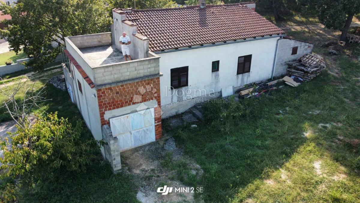 Casa Rovinjsko Selo, Rovinj, 181m2
