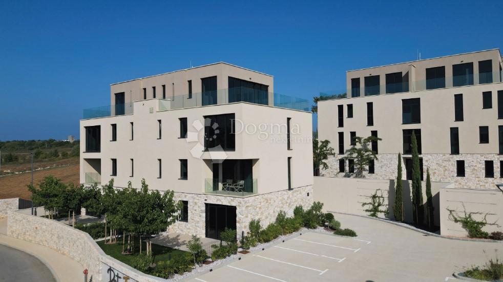 APPARTAMENTO 2 CAMERE DA LETTO+SOGGIORNO facente parte di un resort di lusso