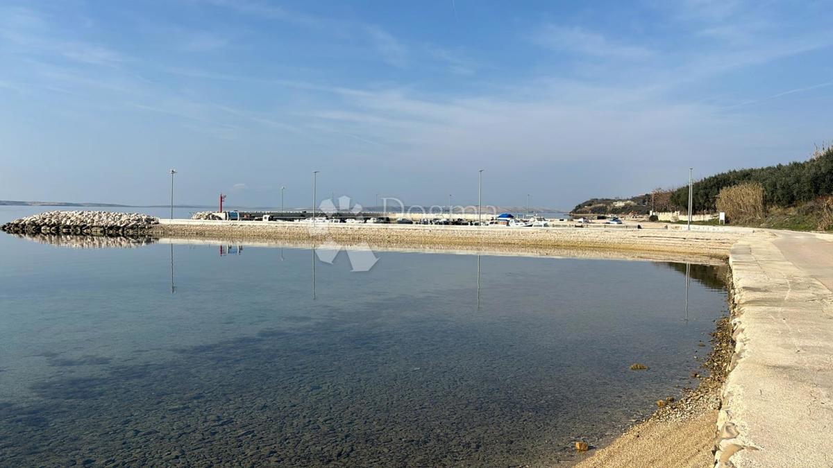 Terreno edificabile a Ražanac - posizione TOP! elettricità, acqua, casa mobile, a 600 metri dal mare!