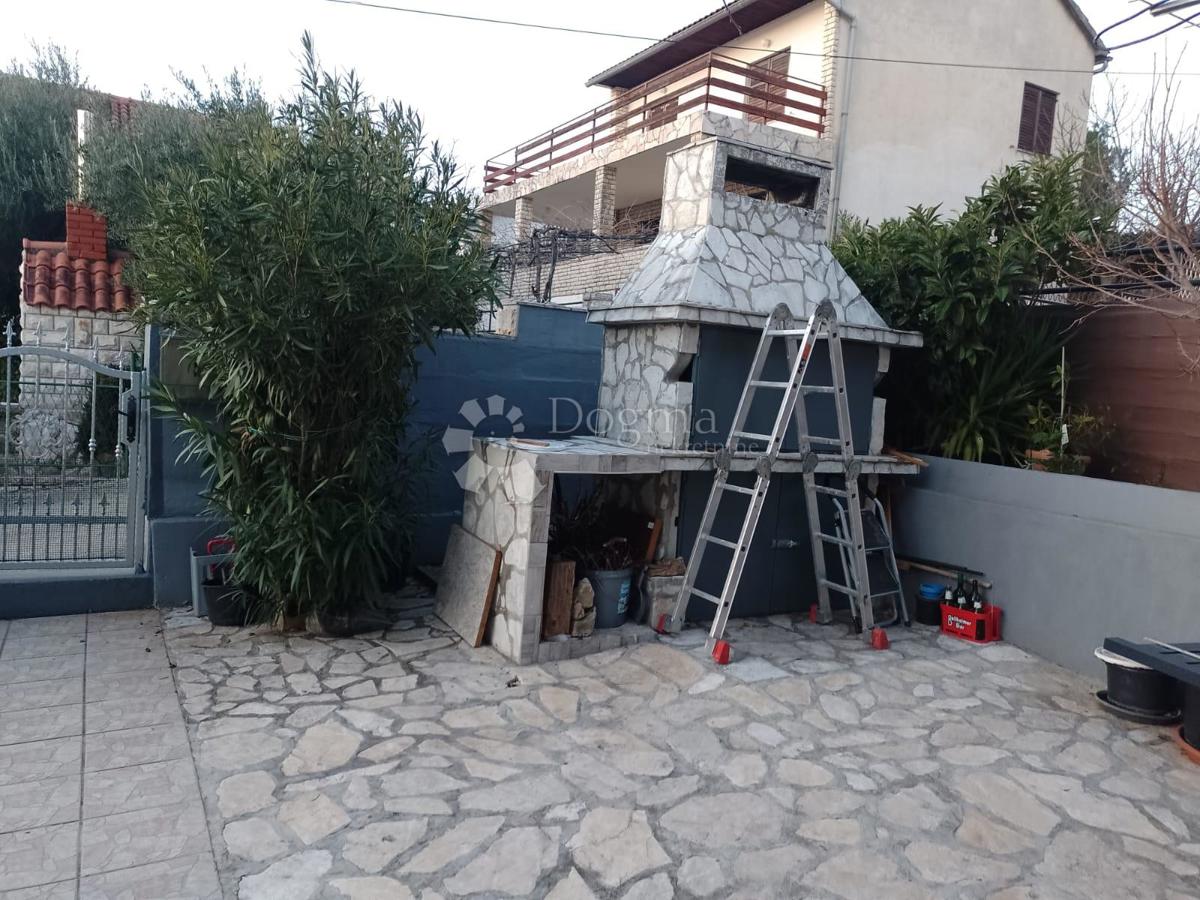 Casa Kruševo, Obrovac, 330m2