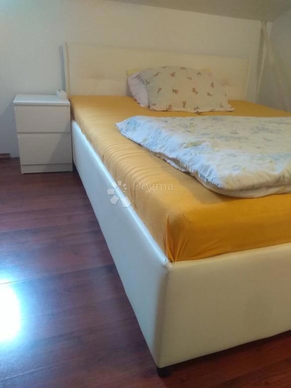 Allogio Centar, Rijeka, 59,63m2
