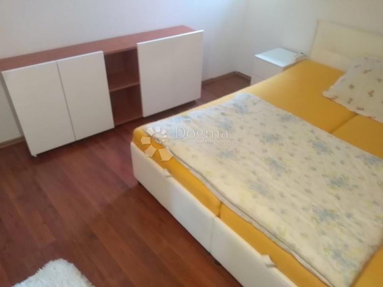 Allogio Centar, Rijeka, 59,63m2