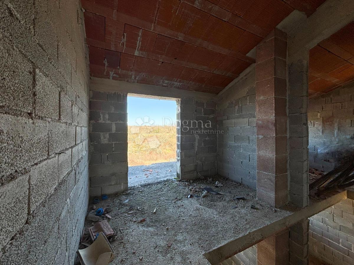 Casa Vela Traba, Pazin - Okolica, 1m2