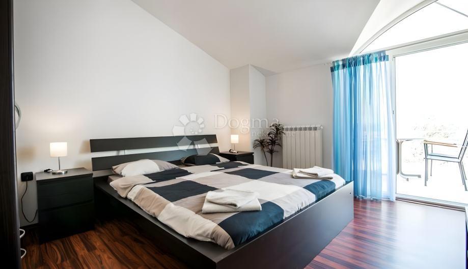 Casa Valdebek, Pula, 350m2