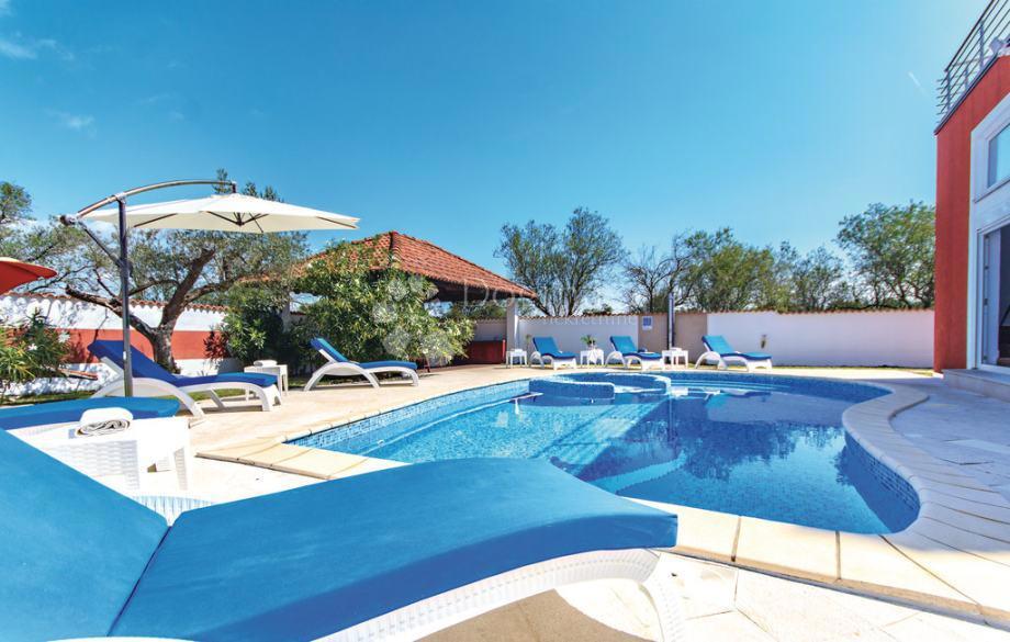 Casa Valdebek, Pula, 350m2