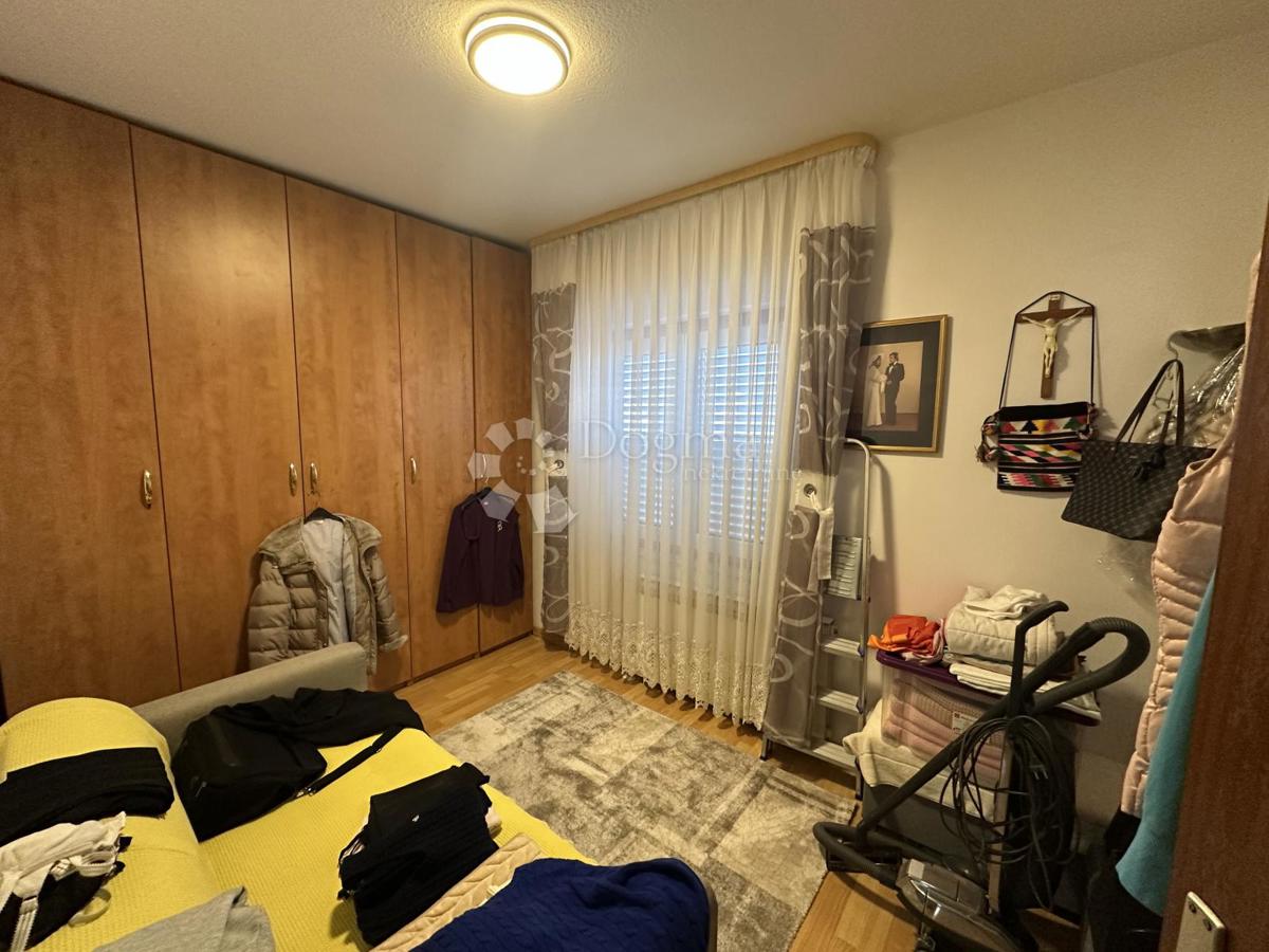 Casa Centar, Gospić, 550m2