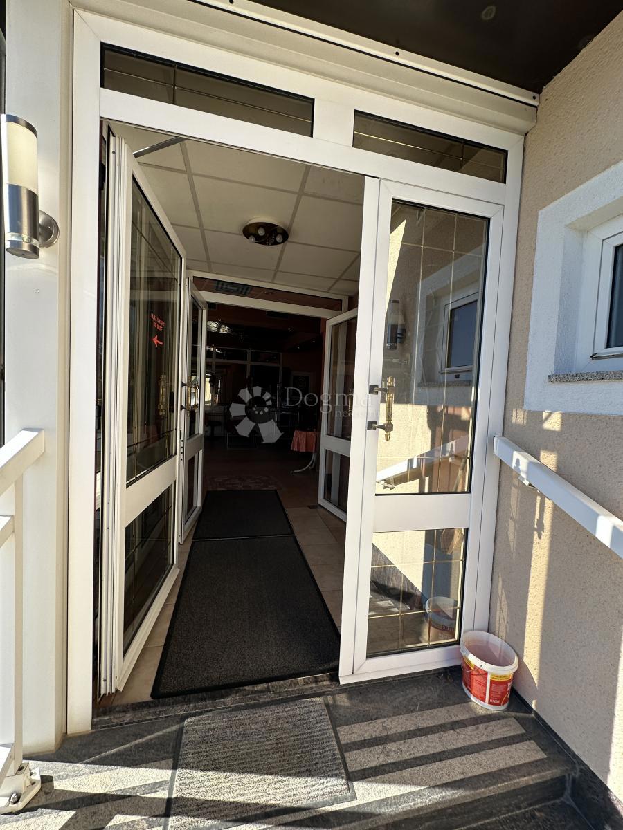 Casa Centar, Gospić, 550m2