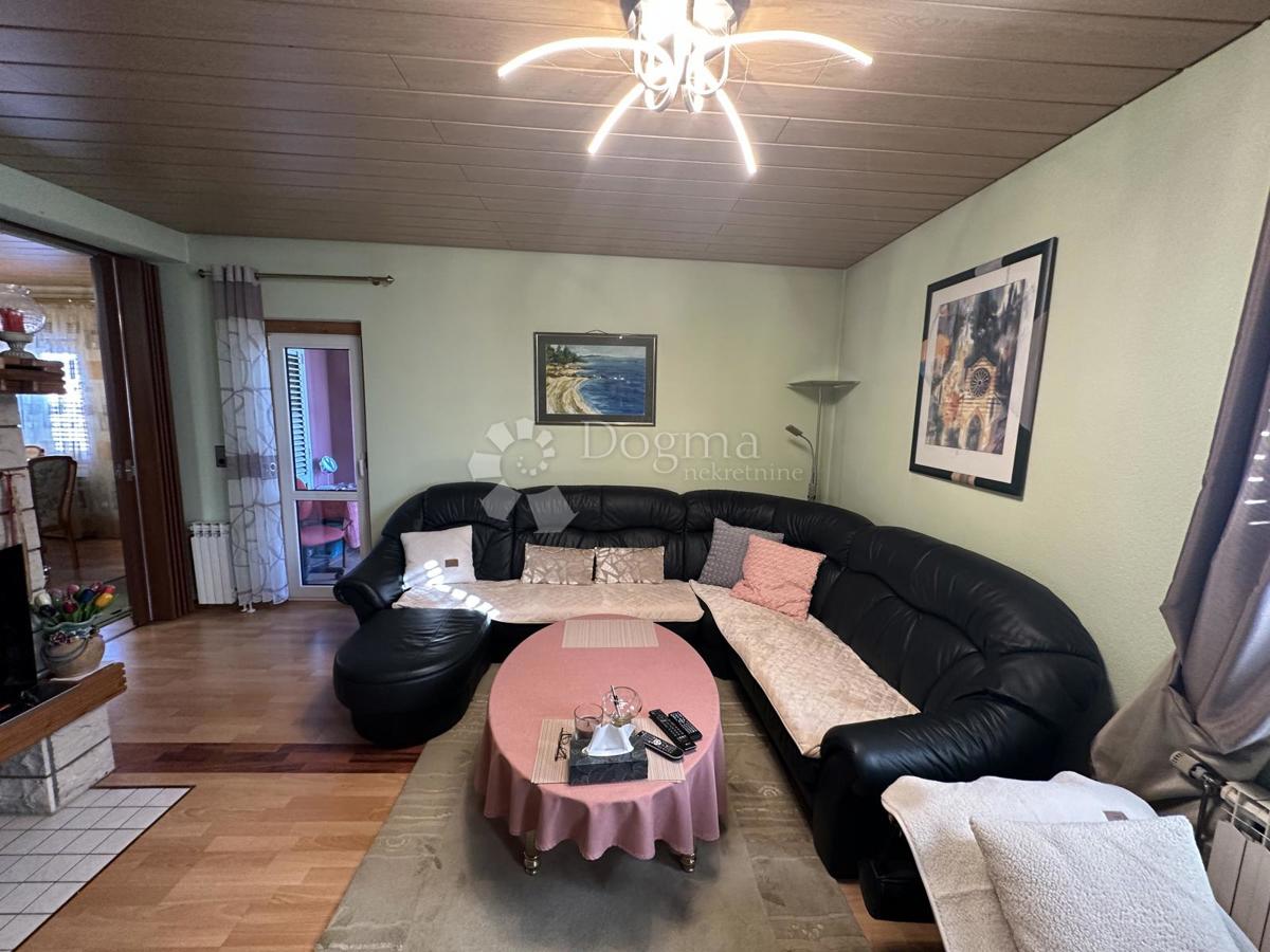 Casa Centar, Gospić, 550m2