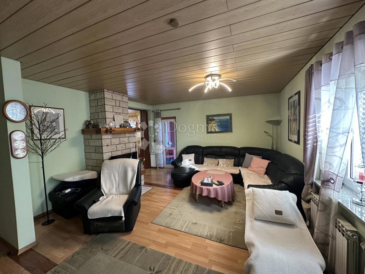 Casa Centar, Gospić, 550m2