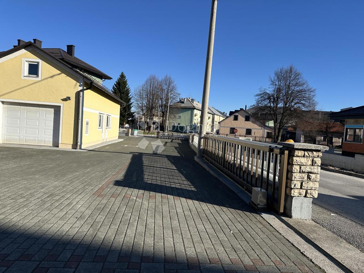 Casa Centar, Gospić, 550m2