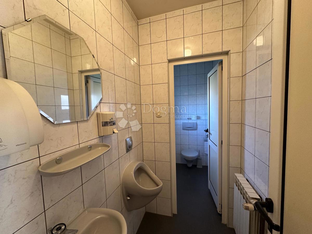 Casa Centar, Gospić, 550m2