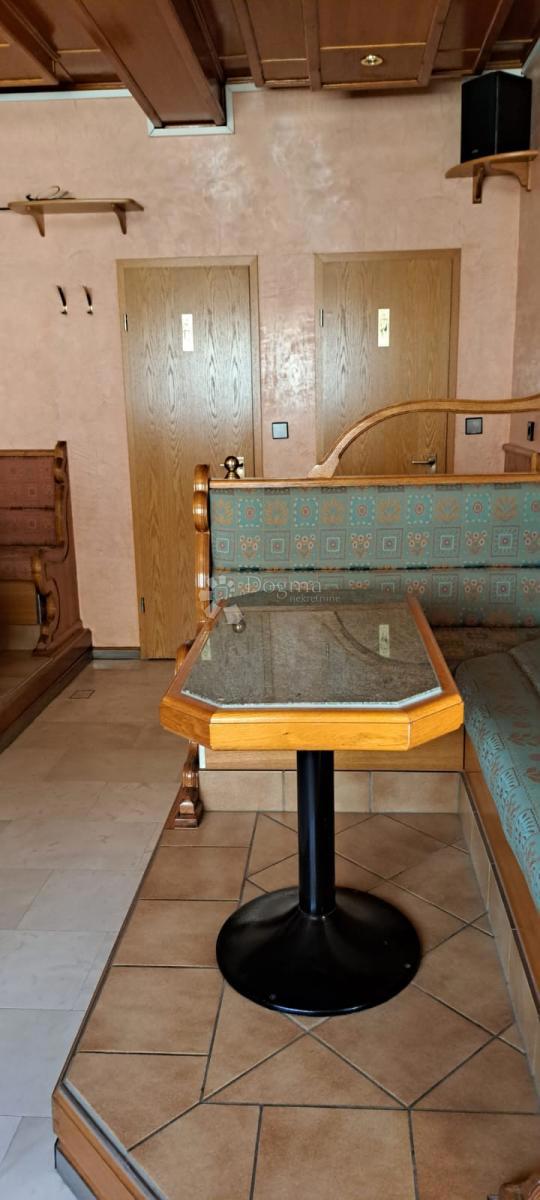 Casa Centar, Gospić, 550m2