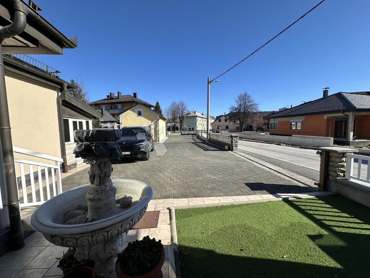 Casa Centar, Gospić, 550m2