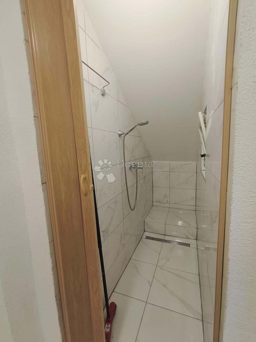 Allogio Varoš, Split, 27m2