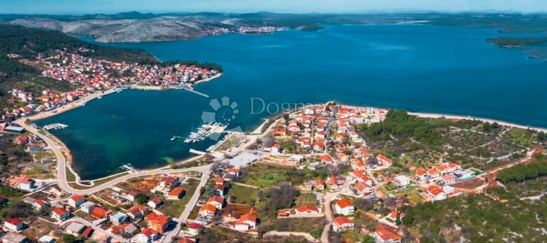 Casa Bilice, Šibenik - Okolica, 129m2