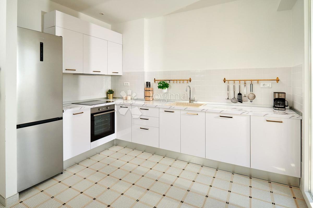 Allogio Bačvice, Split, 105m2