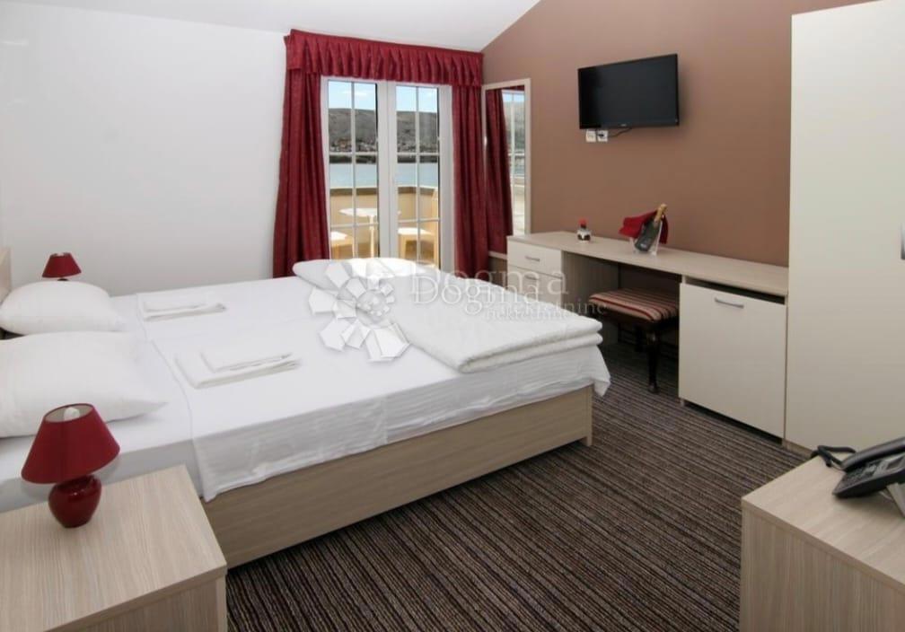 Albergo Pag, 1.500m2