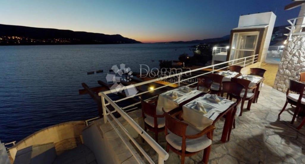 Albergo Pag, 1.500m2