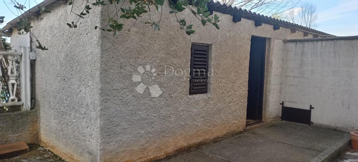 Grande casa a Loborica 