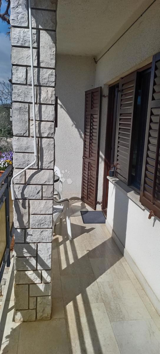 Grande casa a Loborica 