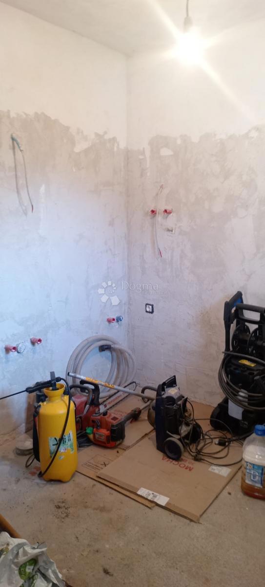 Grande casa a Loborica 