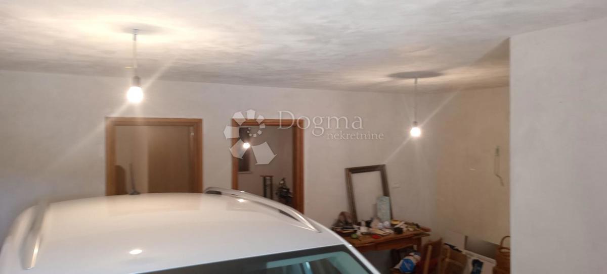 Grande casa a Loborica 