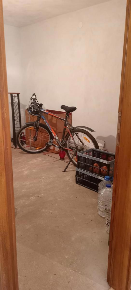 Grande casa a Loborica 