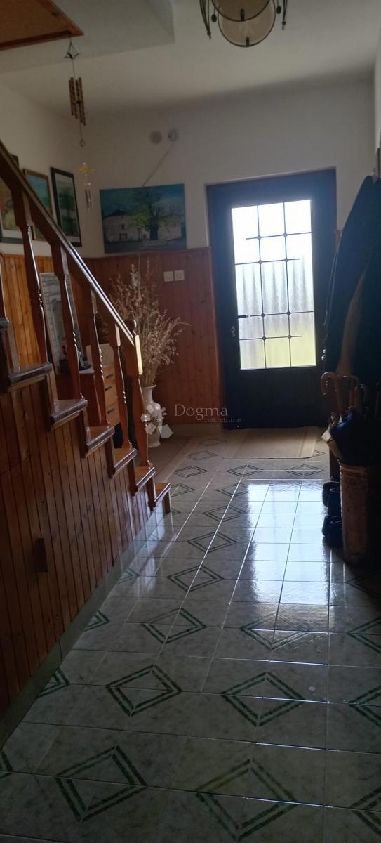 Grande casa a Loborica 