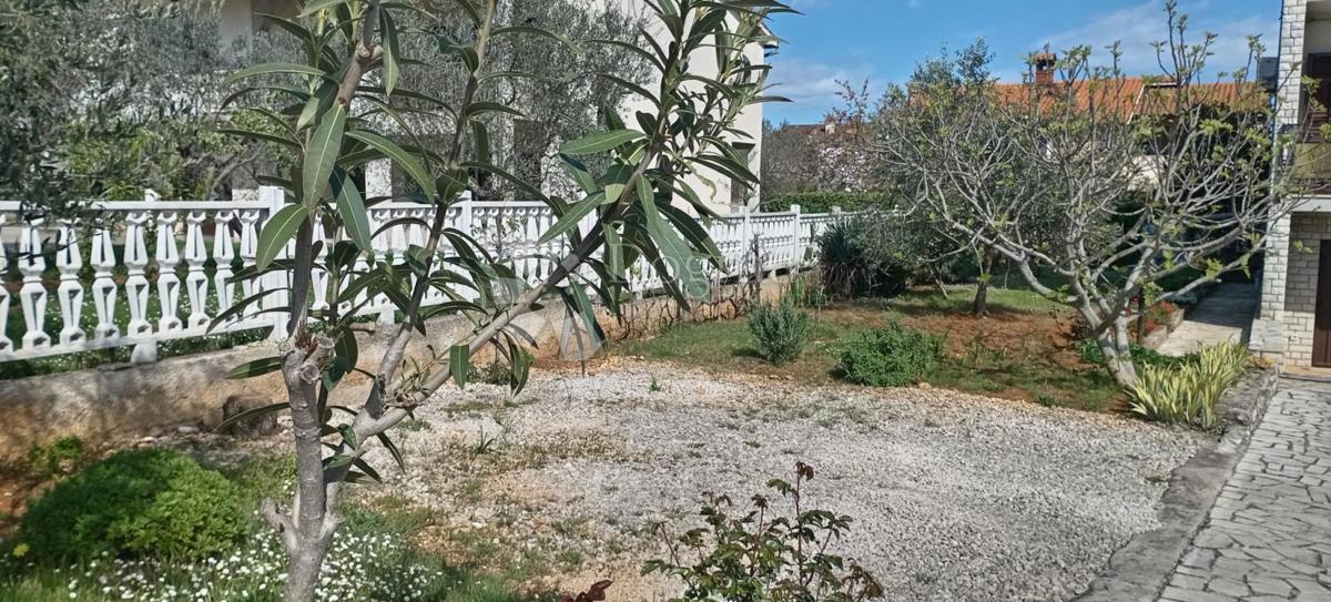 Grande casa a Loborica 