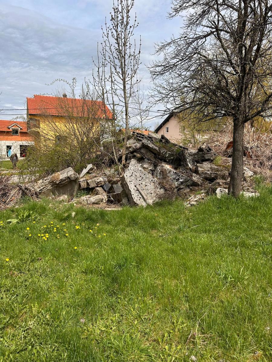 Terreno edificabile Centar, Gospić, 375m2