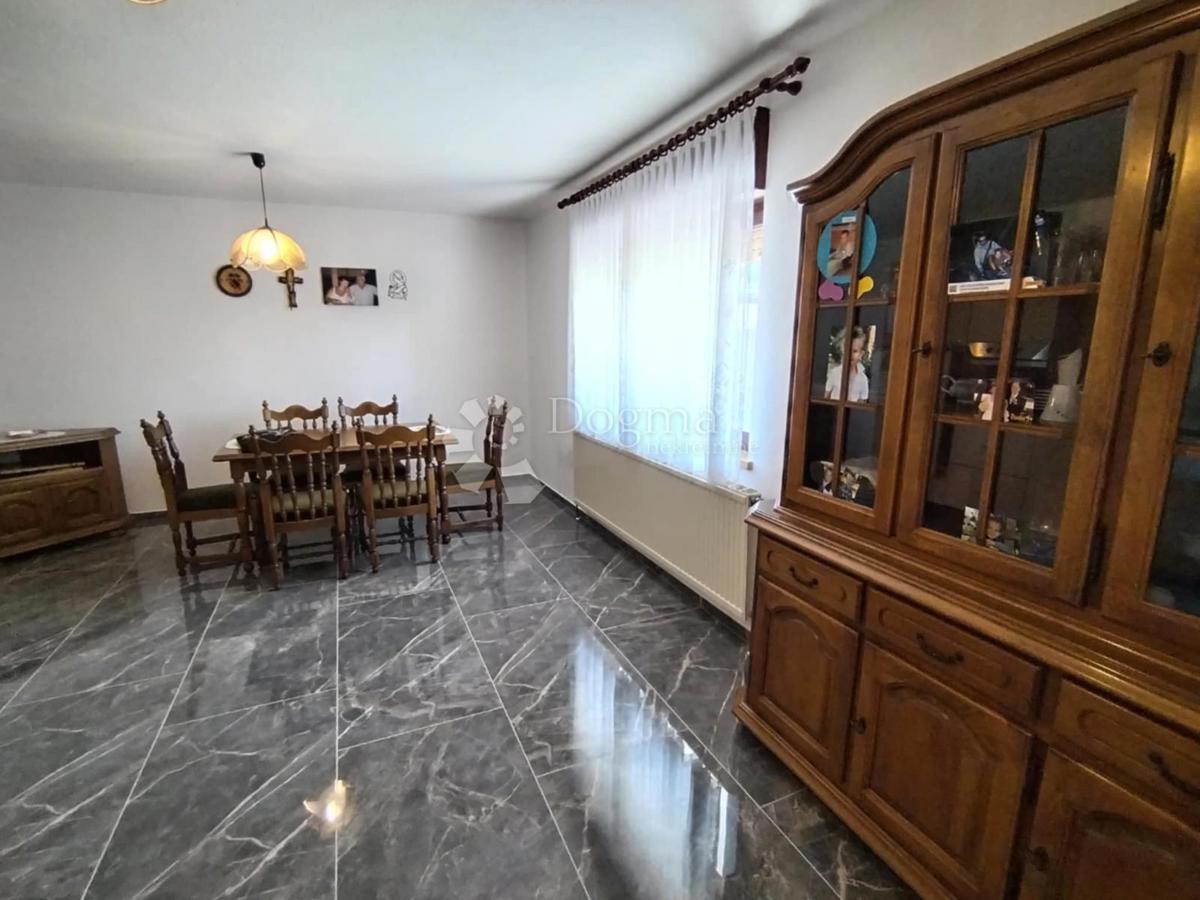 Casa Mali Grabičani, Sokolovac, 218m2