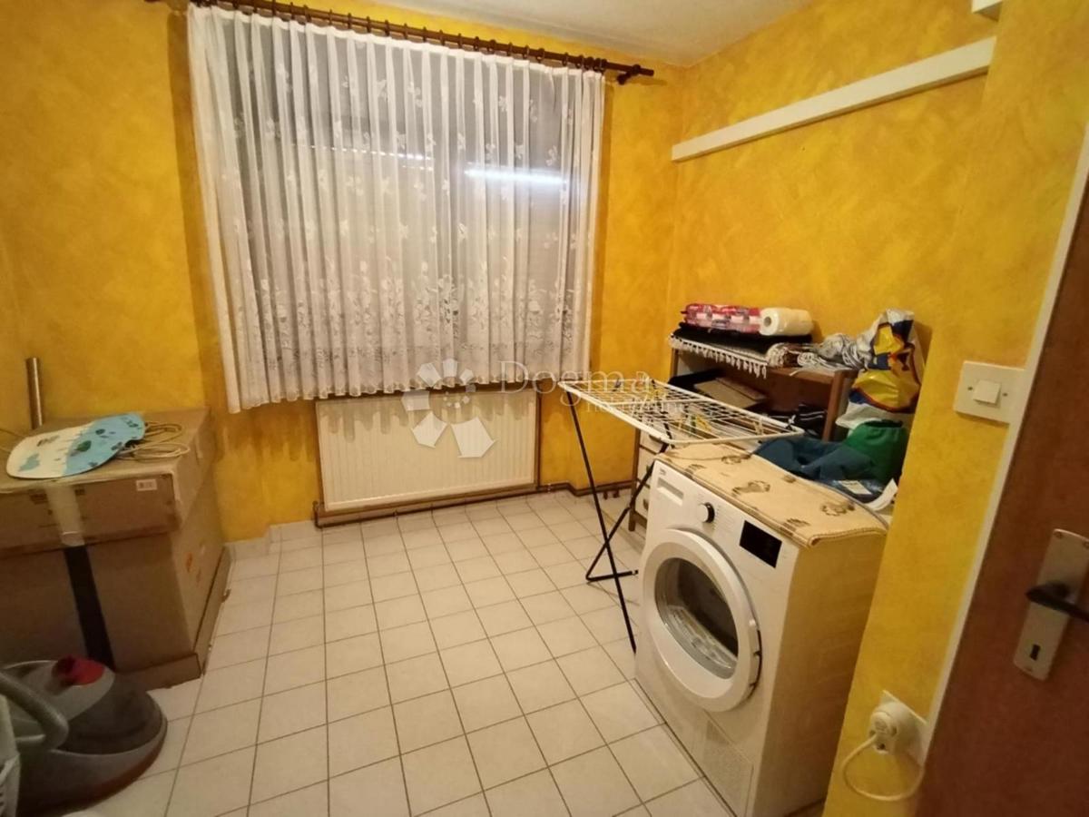 Casa Mali Grabičani, Sokolovac, 218m2